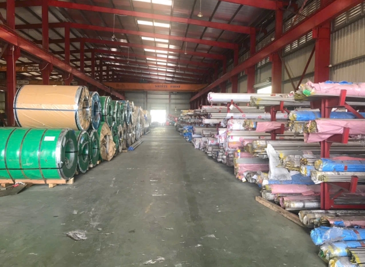 THANH LA ĐÚC 304 SỌC XƯỚC : 60 x 10 x 6000MM/HL - Stainless Steel Flat Bar