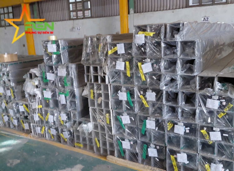 HỘP VUÔNG INOX 304/316 60 x 60 x 3.0MM