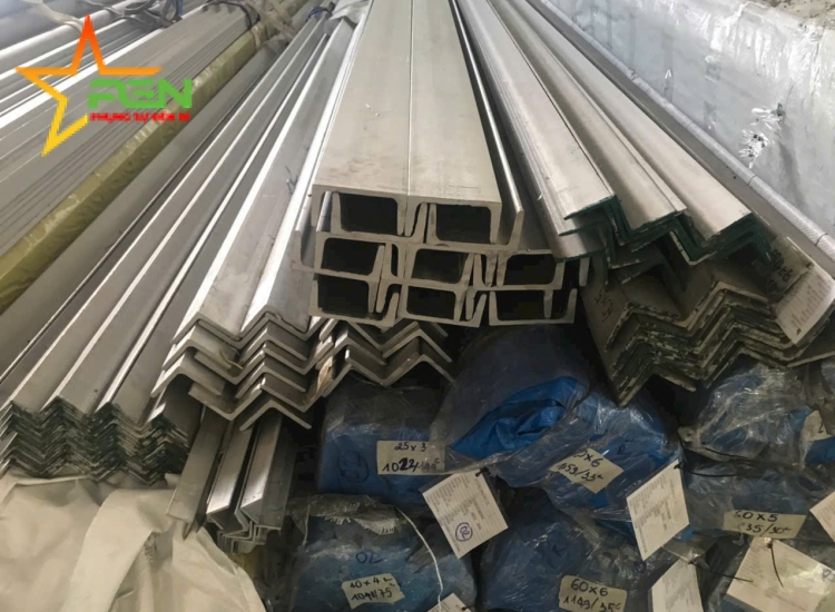 VÊ ĐÚC INOX 316/316L: 30 x 30 x 5.0 x 6 M
